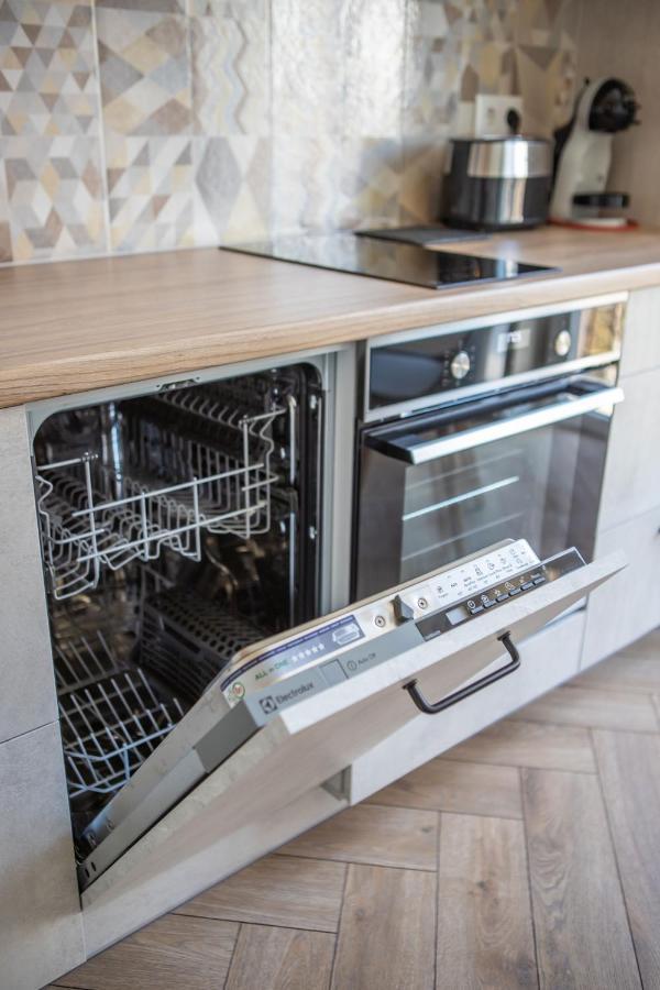 Living & Lifestyle Home - Klaipeda - By Hello Sea Homes ภายนอก รูปภาพ